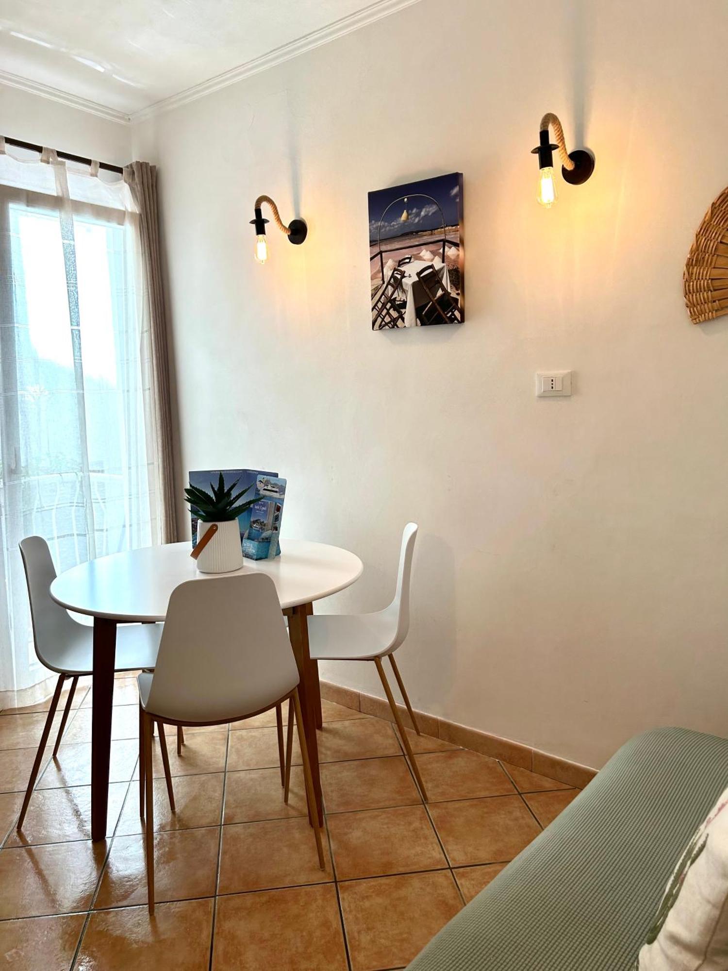 Vicolo 35 Apartments Trapani Exterior photo